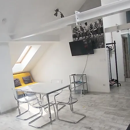 Apartment 8x8 Tetoter Szeged